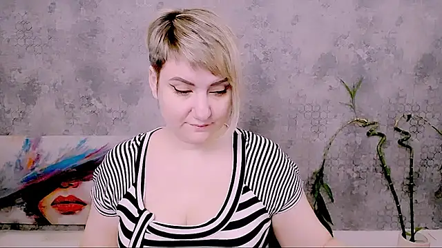 Djullia online show from March 2026 06:06:02 AM