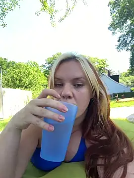 AnjaAmelia online show from May 2026 11:36:01 AM