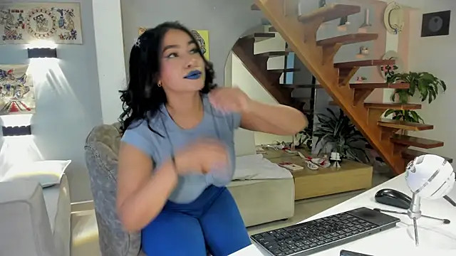 Snapshot of CelesteBreedlove chatting on October 2025 08:04:01 PM CelesteBreedlove online show from October 2025 08:04:01 PM