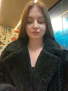 Snapshot of KrisMagnoly chatting on November 2025 02:50:01 PM KrisMagnoly online show from November 2025 02:50:01 PM