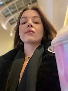 Snapshot of KrisMagnoly chatting on November 2025 04:40:01 PM KrisMagnoly online show from November 2025 04:40:01 PM