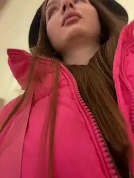 KrisMagnoly online show from January 2026 06:12:02 PM