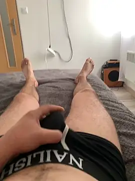 Snapshot of mihsha chatting on February 2025 01:21:02 PM mihsha online show from February 2025 01:21:02 PM