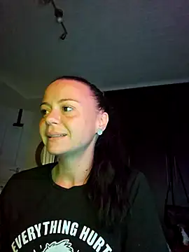 MrsBunnyBum online show from April 2026 05:40:01 AM