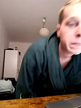 Snapshot of Activedude23 chatting on November 2025 02:48:02 PM Activedude23 online show from November 2025 02:48:02 PM