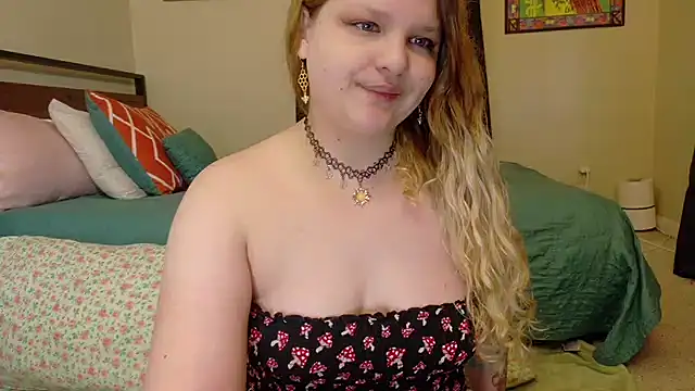 Snapshot of Emihaze chatting on January 2026 07:17:01 PM Emihaze online show from January 2026 07:17:01 PM