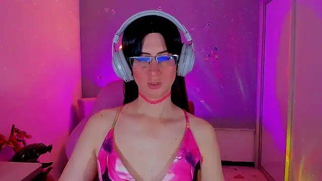 KimberlyJohnsoon online show from December 2024 12:28:02 AM