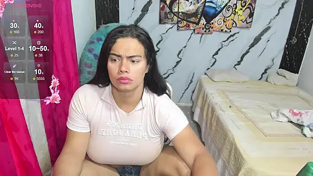 Snapshot of andromeda_xx chatting on February 2026 12:31:01 PM andromeda xx online show from February 2026 12:31:01 PM