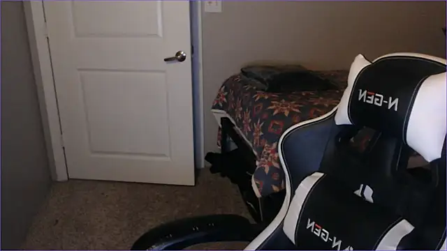 doloresman online show from February 2025 09:12:02 AM