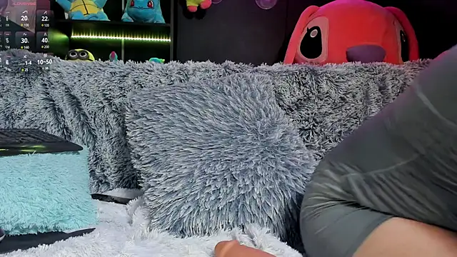 Katiehill 1 online show from March 2025 07:42:02 PM