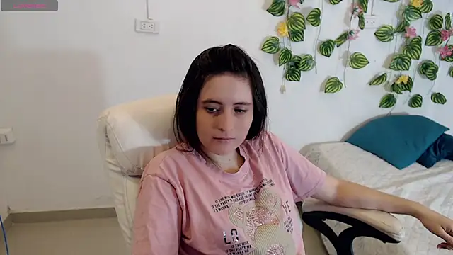 tania sweet   online show from September 2025 03:46:01 PM