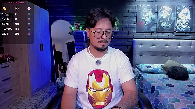 DaviidEvans  online show from March 2026 11:30:02 PM