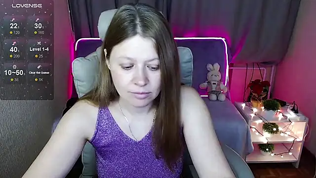 Snapshot of alekasamui chatting on December 2024 11:10:02 PM alekasamui online show from December 2024 11:10:02 PM