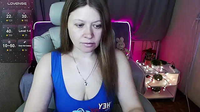 Snapshot of alekasamui chatting on January 2025 02:01:01 AM alekasamui online show from January 2025 02:01:01 AM