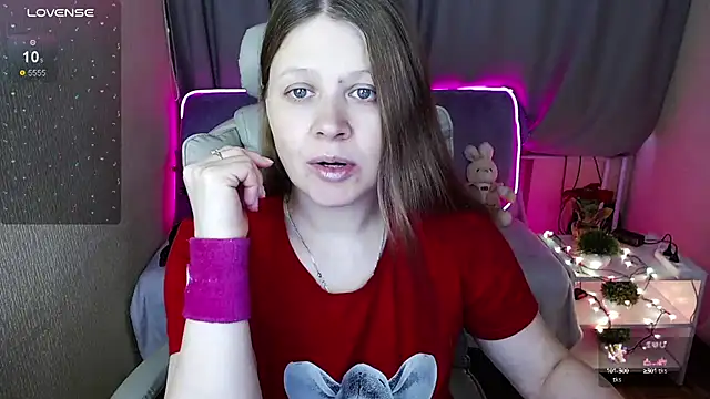 Snapshot of alekasamui chatting on January 2025 04:06:01 AM alekasamui online show from January 2025 04:06:01 AM