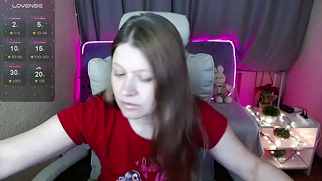 Snapshot of alekasamui chatting on February 2025 02:36:02 AM alekasamui online show from February 2025 02:36:02 AM