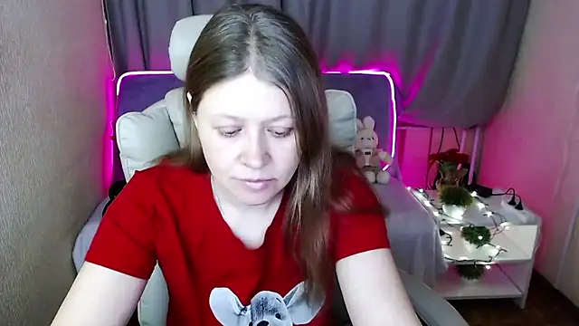 Snapshot of alekasamui chatting on February 2025 01:47:02 AM alekasamui online show from February 2025 01:47:02 AM