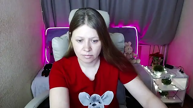 Snapshot of alekasamui chatting on March 2025 01:22:01 AM alekasamui online show from March 2025 01:22:01 AM