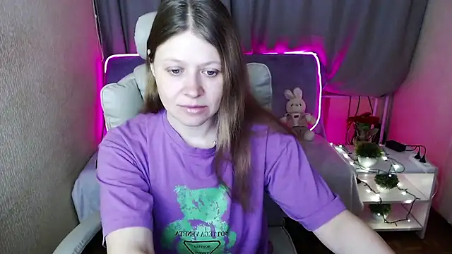 Snapshot of alekasamui chatting on March 2025 01:31:02 AM alekasamui online show from March 2025 01:31:02 AM