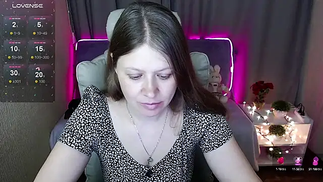 Snapshot of alekasamui chatting on March 2025 03:20:01 AM alekasamui online show from March 2025 03:20:01 AM