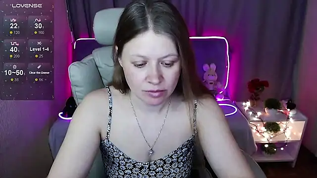 Snapshot of alekasamui chatting on March 2025 01:46:02 AM alekasamui online show from March 2025 01:46:02 AM