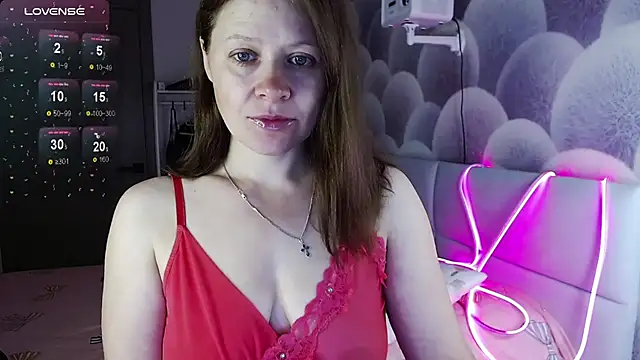 Snapshot of alekasamui chatting on September 2025 09:04:02 PM alekasamui online show from September 2025 09:04:02 PM