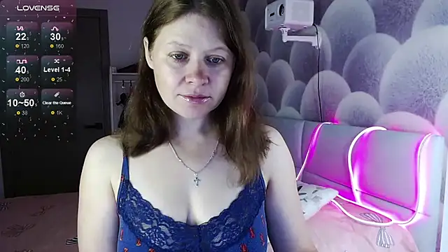 Snapshot of alekasamui chatting on September 2025 09:05:01 PM alekasamui online show from September 2025 09:05:01 PM