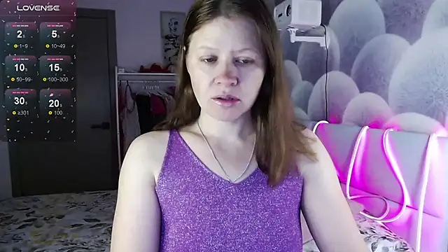 Snapshot of alekasamui chatting on September 2025 09:09:02 PM alekasamui online show from September 2025 09:09:02 PM