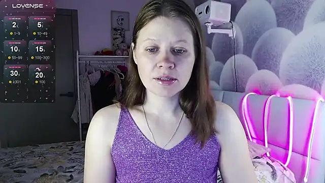 Snapshot of alekasamui chatting on October 2025 10:18:01 PM alekasamui online show from October 2025 10:18:01 PM