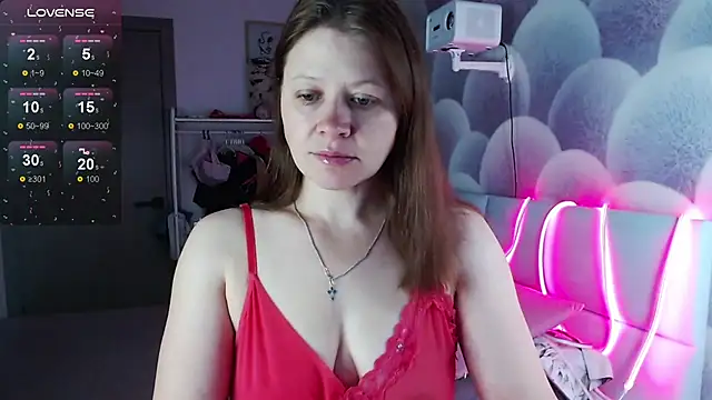 Snapshot of alekasamui chatting on October 2025 01:14:02 AM alekasamui online show from October 2025 01:14:02 AM