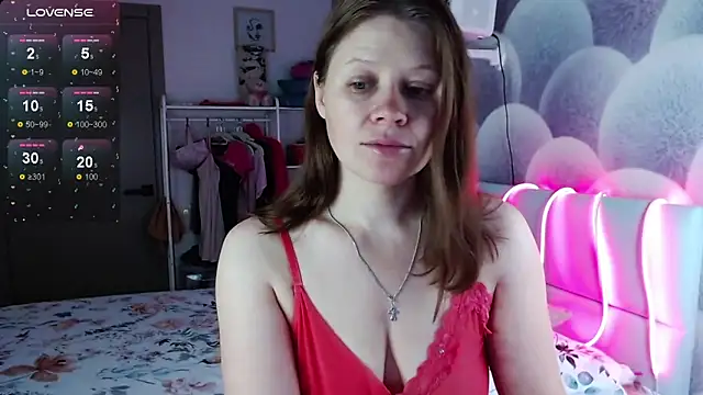 Snapshot of alekasamui chatting on October 2025 12:55:01 AM alekasamui online show from October 2025 12:55:01 AM