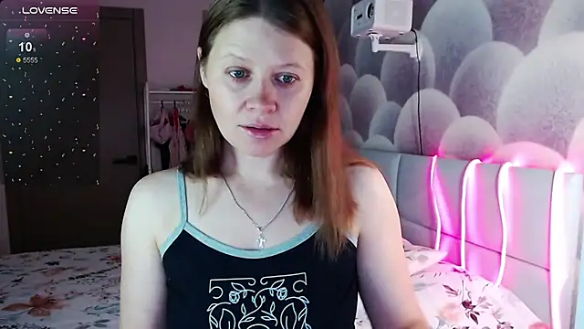 Snapshot of alekasamui chatting on October 2025 10:54:02 PM alekasamui online show from October 2025 10:54:02 PM