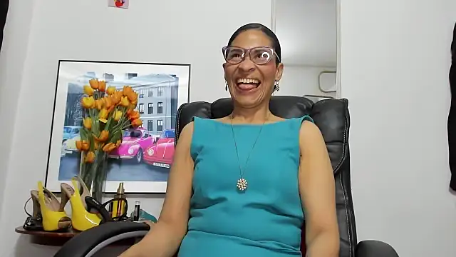 Aries Mature online show from November 2025 09:03:01 PM