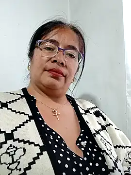   valentina18 online show from December 2024 08:36:01 PM