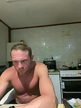 Snapshot of FuelX@xh chatting on August 2026 11:18:01 PM FuelXxh online show from August 2026 11:18:01 PM