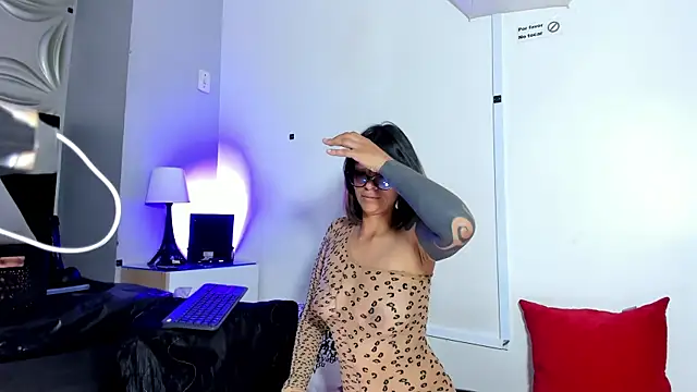 beauti wild25 online show from July 2026 08:00:01 PM