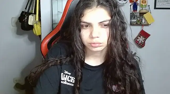 Nikkykora15 online show from December 2024 02:06:02 AM