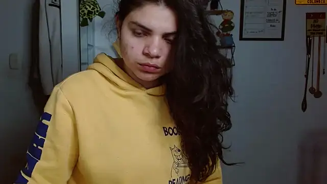 Nikkykora15 online show from September 2025 11:38:02 PM