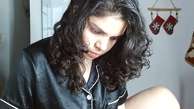 Nikkykora15 online show from December 2025 01:23:02 AM