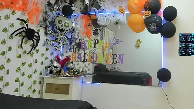 ChoreyTaiylor online show from October 2025 02:15:02 PM