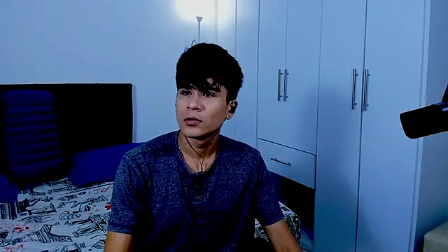 Eiden allenx online show from December 2024 12:16:01 PM
