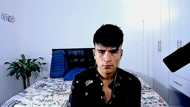 Eiden allenx online show from December 2024 04:19:02 PM