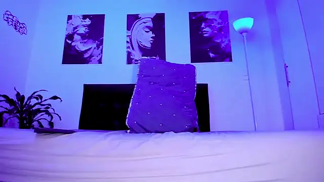 Eiden allenx online show from December 2025 03:50:02 PM