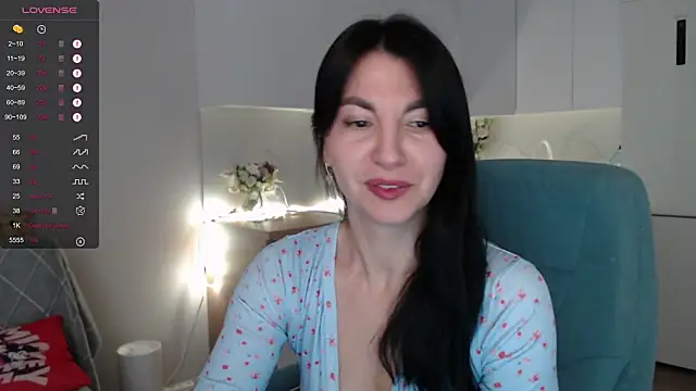 Snapshot of Mary_love16 chatting on May 2026 09:50:02 AM Mary love16 online show from May 2026 09:50:02 AM