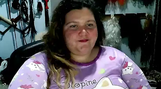 Snapshot of squirt322bbw chatting on February 2025 11:53:02 PM squirt322bbw online show from February 2025 11:53:02 PM