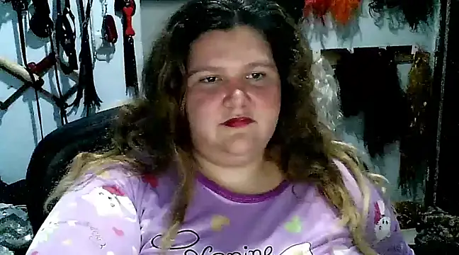 Snapshot of squirt322bbw chatting on February 2025 02:59:02 AM squirt322bbw online show from February 2025 02:59:02 AM