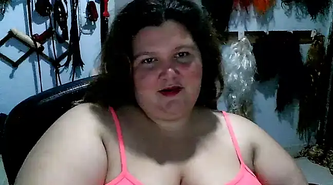 Snapshot of squirt322bbw chatting on February 2025 11:19:02 PM squirt322bbw online show from February 2025 11:19:02 PM