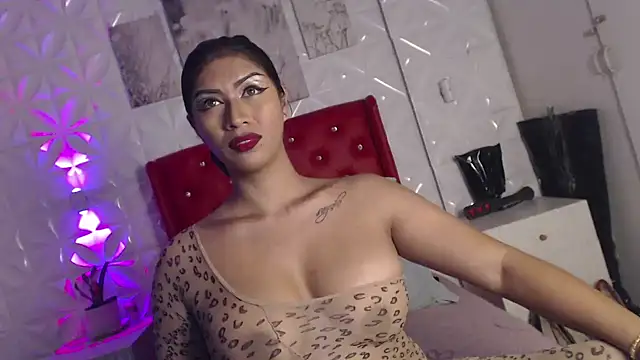 Fortuna Goddess online show from November 2025 09:35:01 PM