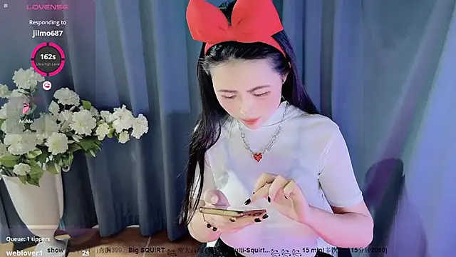 candy-yiyi online show from December 2024 03:29:02 AM