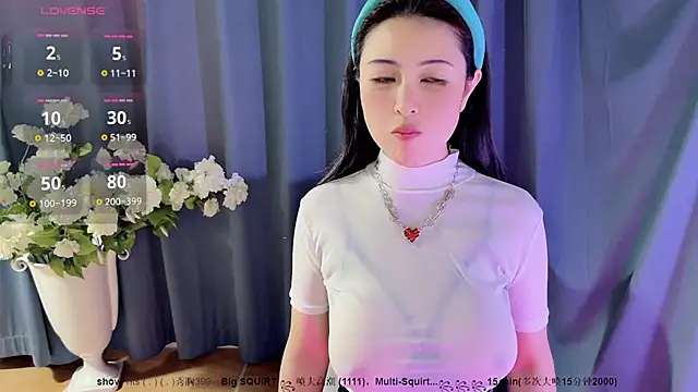 candy-yiyi online show from December 2024 01:45:01 AM
